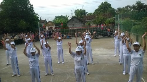 ảnh tập dưỡng sinh.jpg
