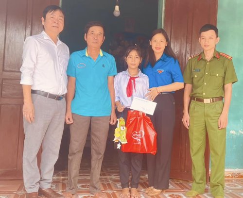 trung thu 1.jpg