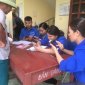 Hỗ trợ cài ứng dụng chăm sóc sức khỏe  từ xa cho người dân